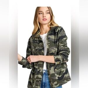 Love Tree Women's Camouflage Jacket